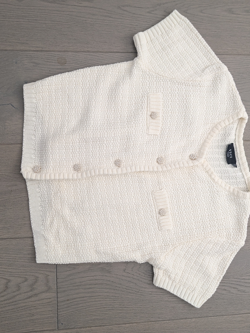 VICI Cream Short-Sleeve Knit Cardigan Sweater Small